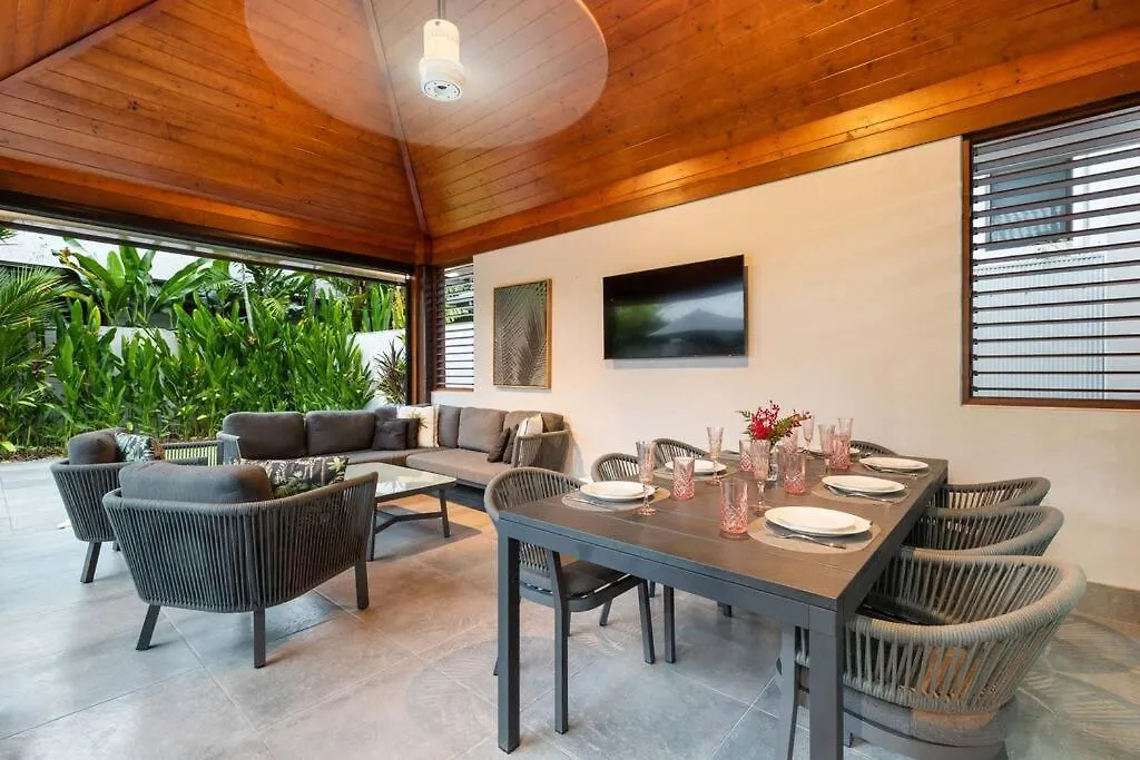 Villa Willow On Garrick Port Douglas Australia